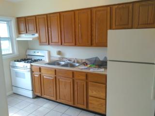 1321 Pentridge Rd, Baltimore MD  21239-3945 exterior