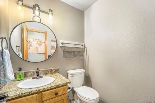 11992 56th Cir, Arvada CO  80002-1410 exterior