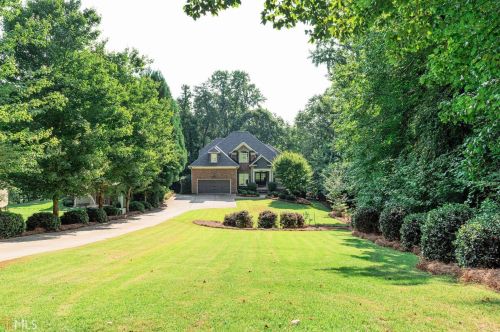 6585 Bryant Dr, Gainesville, GA 30506-4752