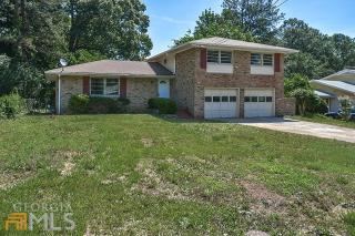 2090 Twin Falls Rd, Decatur, GA 30032-6054