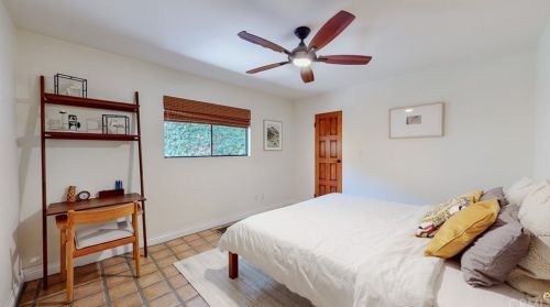 2471 Chevy Chase Dr, Glendale CA  91205-3085 exterior