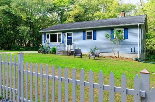 113 Cook Hill Rd, Killingly, CT 06239-3303