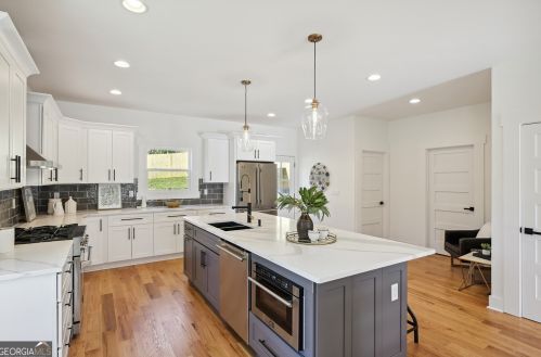 1715 Browning St, Atlanta GA  30314-2203 exterior