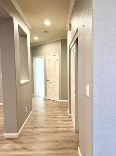 9516 Conda Way, Elk Grove, CA 95624-4424