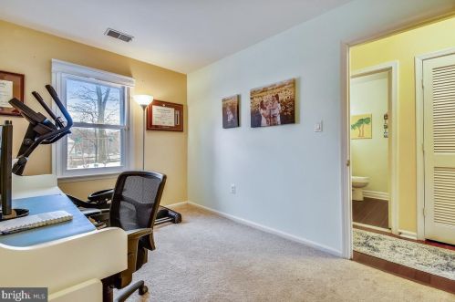 10 Balboa Ct, Silver Spring MD 20905-5897 exterior