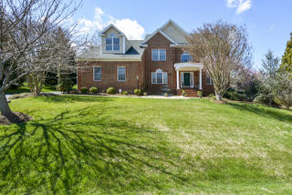 1208 Chadsworth Ct, Mc Lean, VA 22102-2319