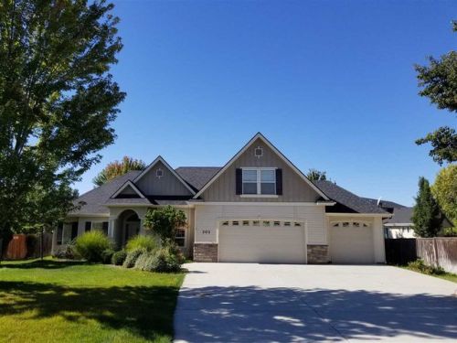 301 Hullen Pl, Star, ID 83669-5606