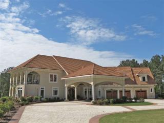145 Meadows Ln, Aberdeen, NC 28315-5505