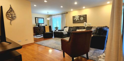 4330 New England Ave, Chicago, IL 60706-1312