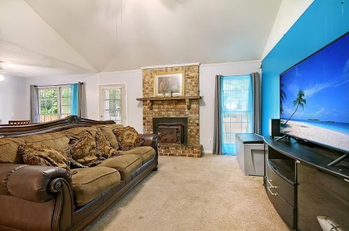 200 Finch St, Ladson SC  29456-4909 exterior