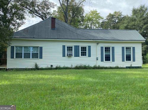 54 Copeland Rd, Tennille, GA 31089-4058