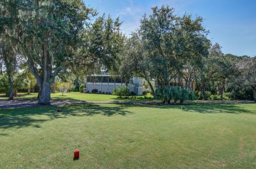4152 Victory Pointe Dr, Mount Pleasant, SC 29466-8991