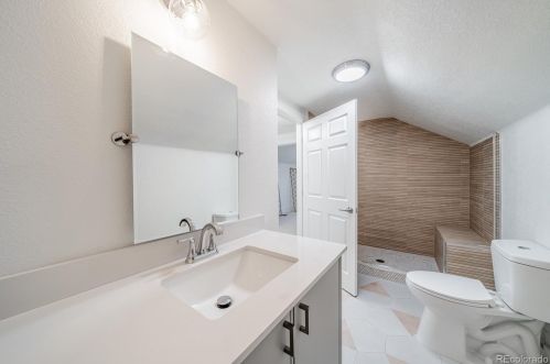 3215 York St, Denver CO  80205-4164 exterior