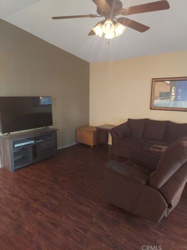 465 Camino Grande, San Jacinto, CA 92582-2579