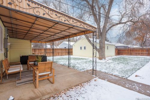 1150 Bates Pkwy, Englewood CO  80113-1777 exterior