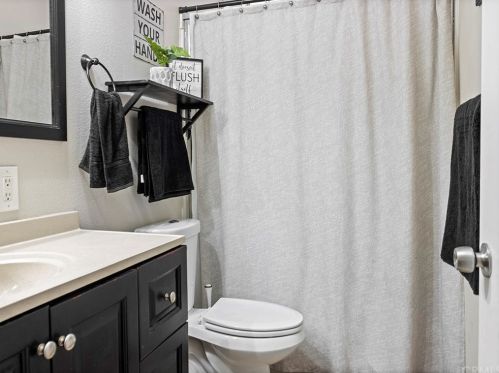 4565 Meredith, Riverside CA  92505-1536 exterior