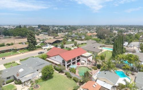 8082 La Monte Rd, Stanton, CA 90680-3626