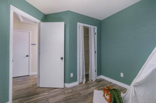 7825 Kittredge Cir, Englewood CO  80112-4644 exterior