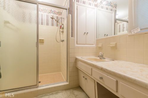 2408 Meadow Lark Dr, Atlanta GA  30344-4026 exterior