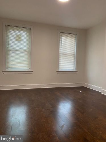 613 Front St, Camden NJ  08102-2129 exterior