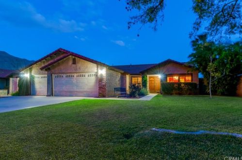 218 Deborah Ct, Riverside, CA 92507-3108