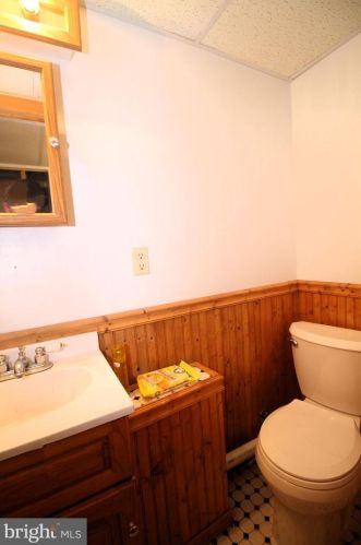 42 Montana Ave, Trenton NJ  08619-2838 exterior