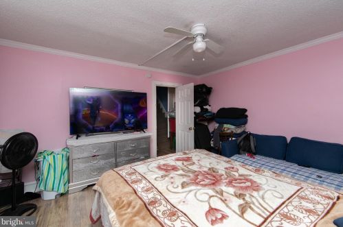 107 Cooper Ave, Camden NJ  08107-2107 exterior