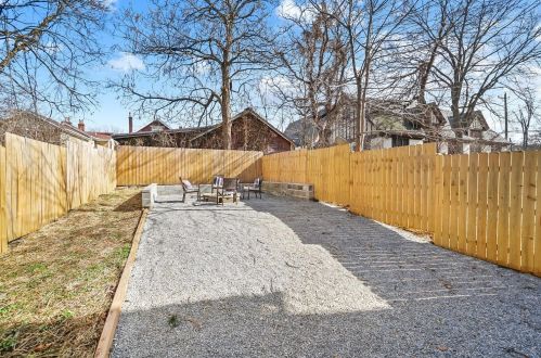 2612 Hemlock St, Cincinnati OH  45206-1608 exterior