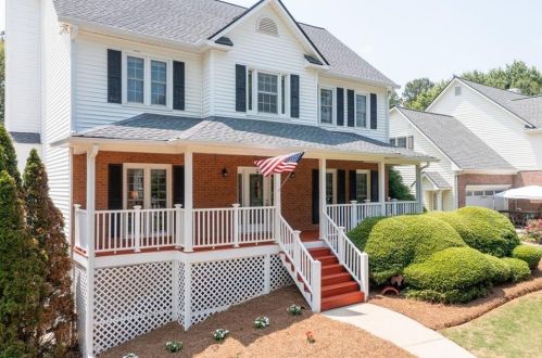 1325 Willow Tree Dr, Holly Springs, GA 30188-4647