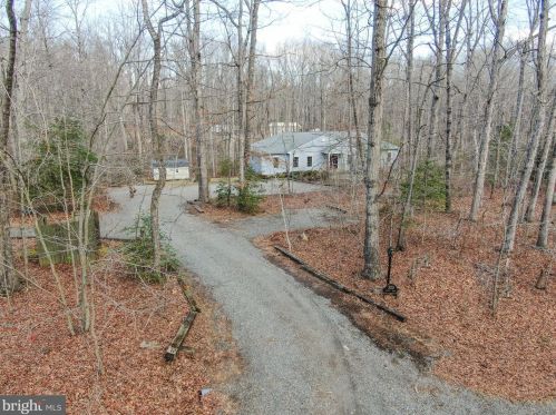 323 Turkey Trl, Mineral, VA 23117-4781