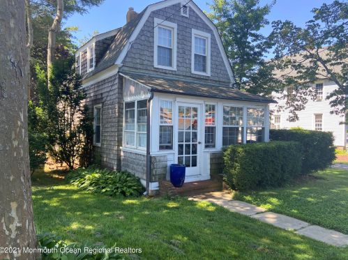 920 Leighton Ave, Point Pleasant Beach, NJ 08742-2940
