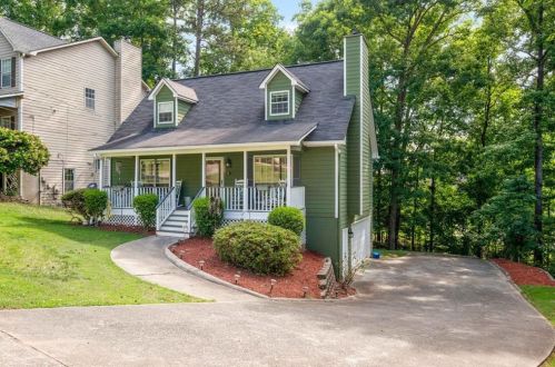 5705 Princeton Oaks Dr, Buford, GA 30518-6340