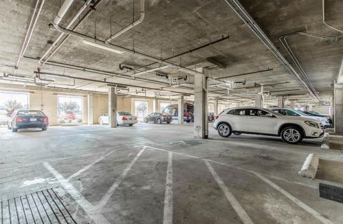 1100 Trinity Mills Rd, Carrollton TX 75006-1325 exterior