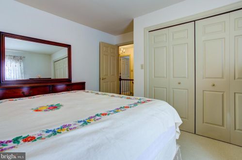 150 Bentley Ln, Lancaster PA  17603-6223 exterior