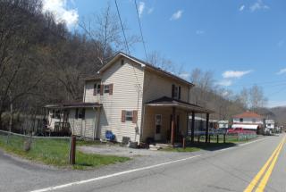 11364 River Rd, Itmann, WV 24847