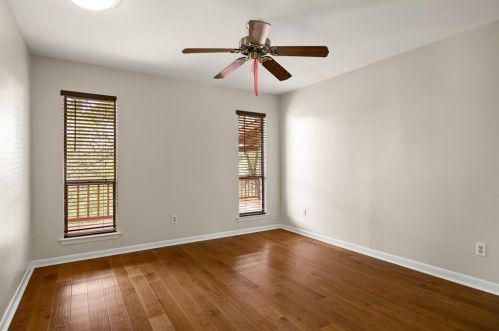 8429 Adirondack Trl, Austin TX  78759-7937 exterior