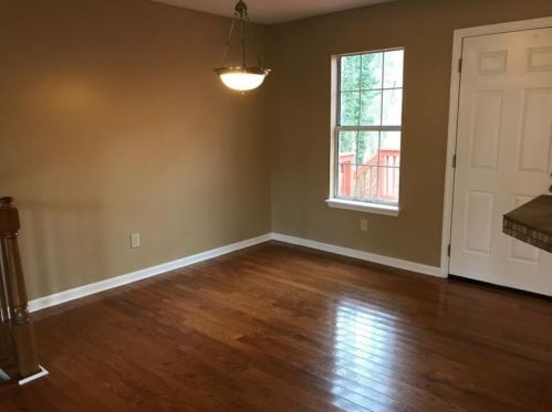 2989 Garland Dr, Marietta, GA 30008-5690