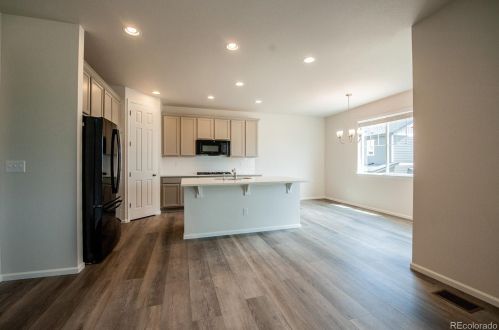 20922 Quincy Pl, Denver, CO 80015-5494