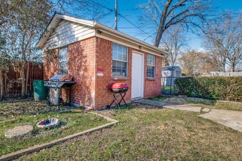 5716 Bonnie Wayne St, Fort Worth TX  76117-2026 exterior