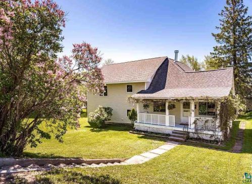18 6th St, Duluth, MN 55810-2240