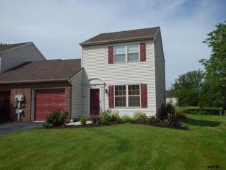 3116 Sunshine Dr, York PA  17315-2796 exterior