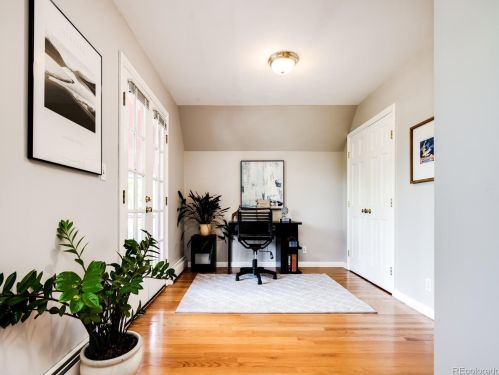 1110 Clayton St, Denver CO  80206-3212 exterior