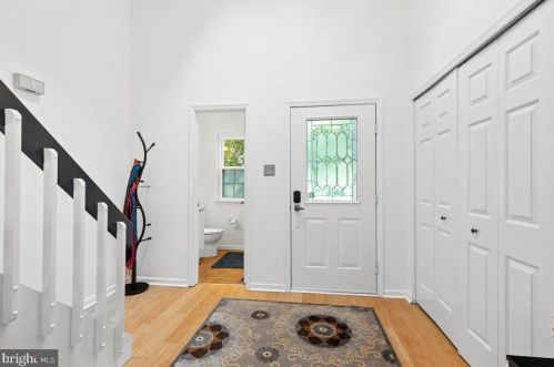 23 Norwood Ct, Princeton, NJ 08540-1818