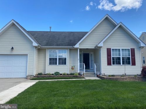 308 Chickory Trl, Harrison Township, NJ 08062-2016