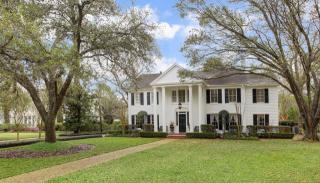3024 Chevy Chase Dr, Houston TX  77019-3206 exterior