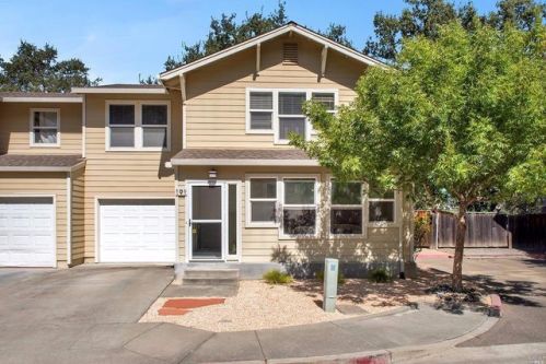 191 Quarry Rdg, Healdsburg, CA 95448-7046