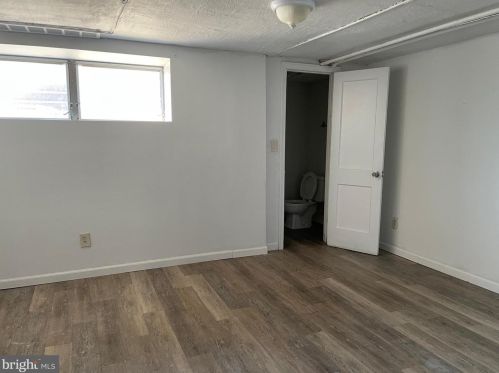 7053 Large St, Philadelphia PA 19149-1725 exterior