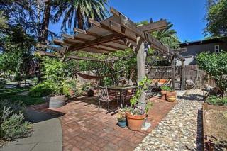 334 I St, Davis, CA 95616-4215