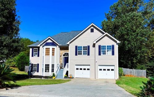 43 Benson Ln, Braselton, GA 30517-2097