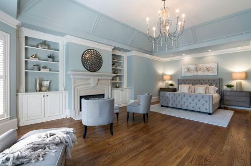 555 Glenmanor Ct, Atlanta GA  30328-4270 exterior
